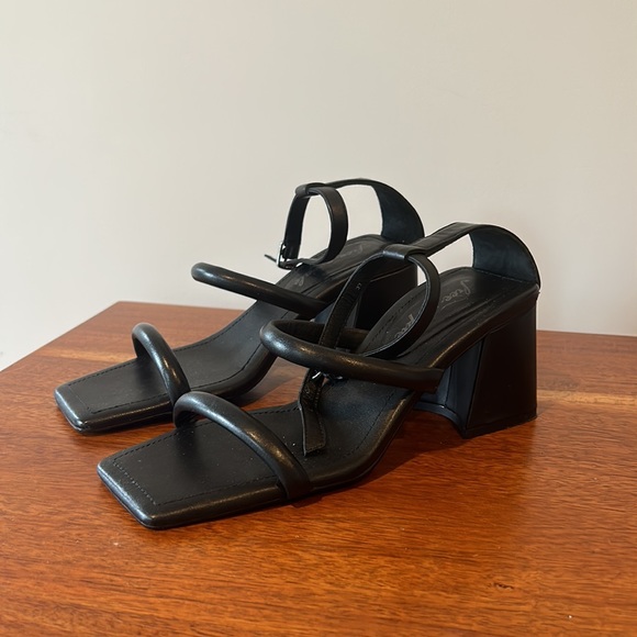 Free People Parker Pillow Heels NWOT - Picture 4 of 7